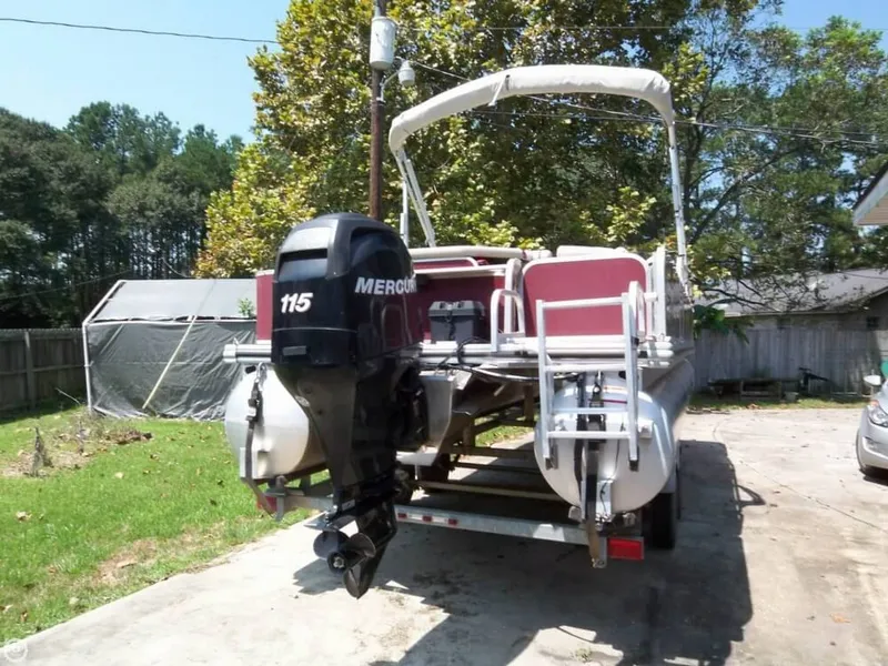 Slide: The Image of Lowe Suncruiser Pontoon Boat Ski & Fish 23 SF234 2011 - 2