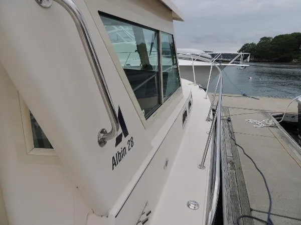Slide: The Image of Albin TE Flush Deck 2007 - 6