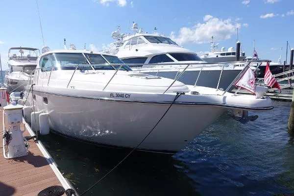 Slide: The Image of Tiara 4300 Sovran 2010 - 2