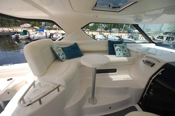 Slide: The Image of Tiara 4300 Sovran 2010 - 3