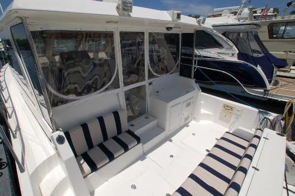 Slide: The Image of Hi Star Cruiser 2006 - 3