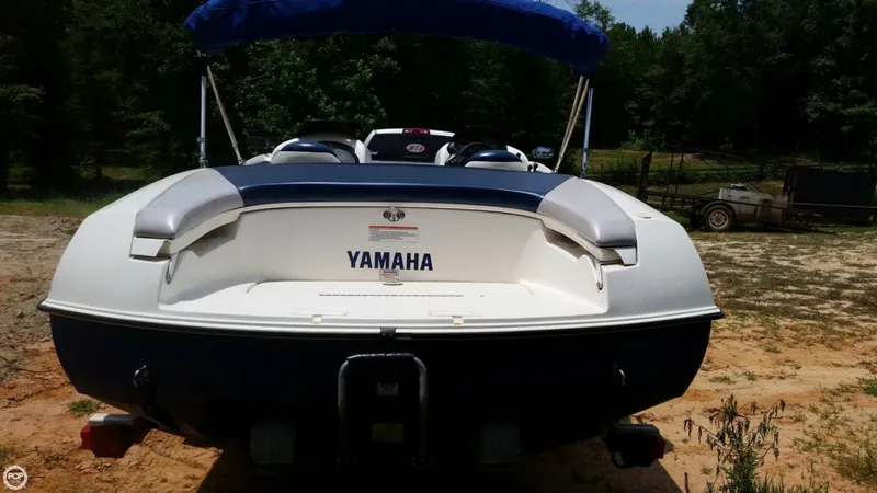 Slide: The Image of Yamaha LX 2000 2002 - 3