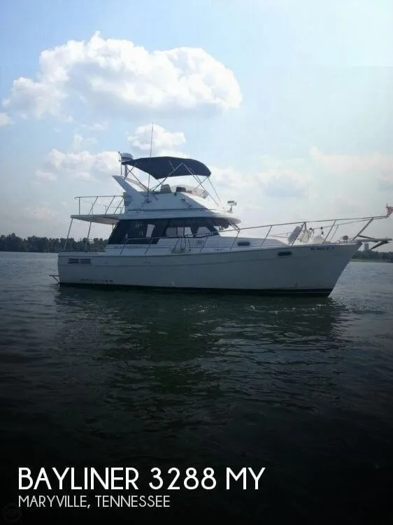 Slide: The Image of Bayliner 3288 MY 1992 - 0