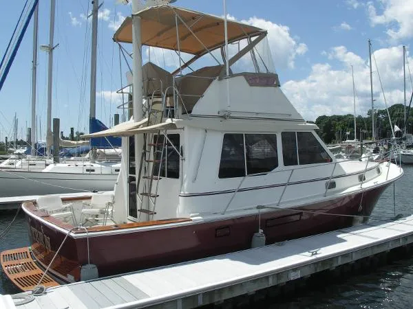 Slide: The Image of Cape Dory 36 Flybridge 1989 - 2