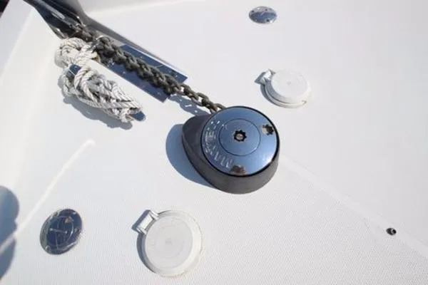 Slide: The Image of Carver Yachts 36 Mariner 2006 - 8