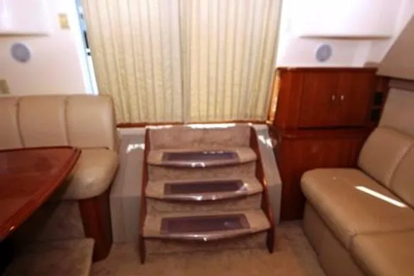 Slide: The Image of Carver Yachts 36 Mariner 2006 - 9