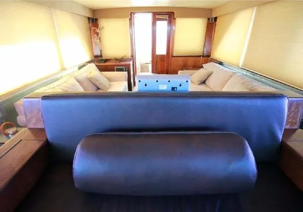 Slide: The Image of Hatteras Cockpit Motoryacht 1974 - 7