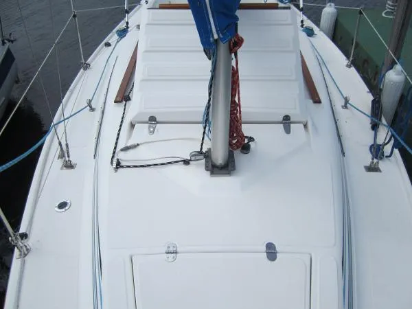1988 Hunter 23 for Sale in Muskegon, MI | MarineSource