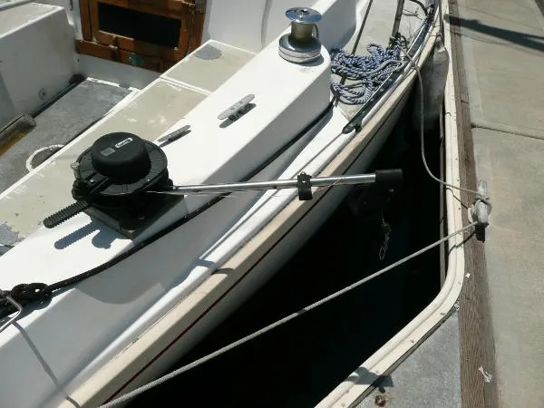 Slide: The Image of Pearson Sloop 1975 - 8