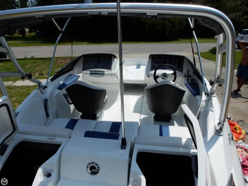 Slide: The Image of Sea-Doo Challenger 180 2005 - 5