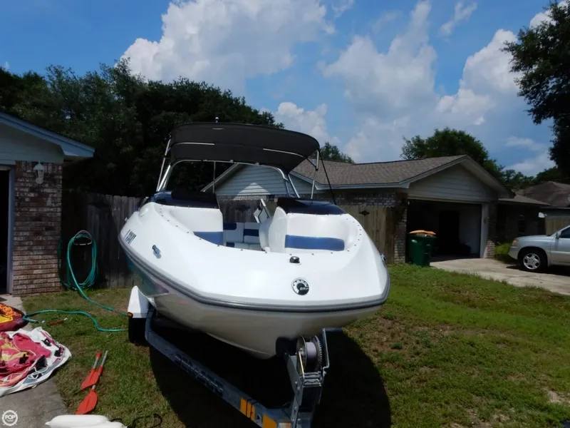 Slide: The Image of Sea-Doo Challenger 180 2005 - 9