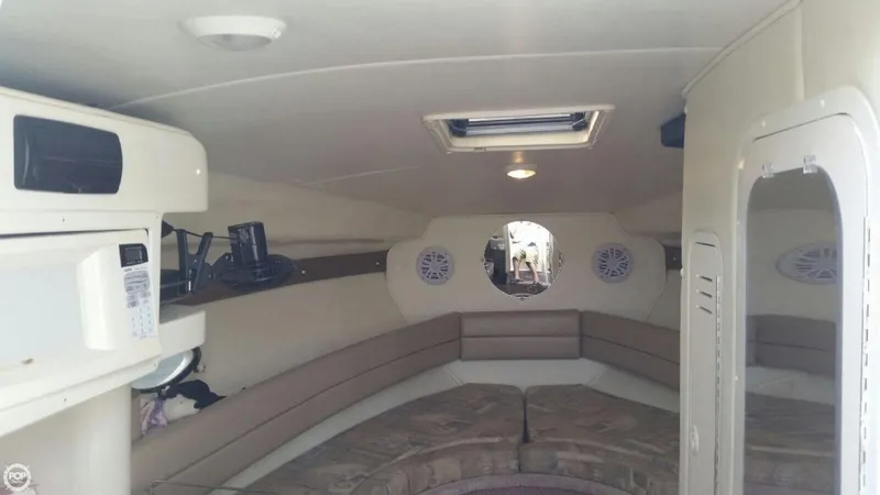 Slide: The Image of Rinker 270 Fiesta Vee 1999 - 6