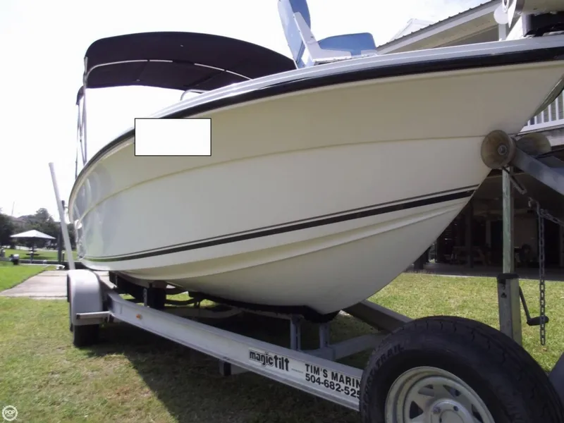 Slide: The Image of Angler 2200 Grande Bay 2001 - 11