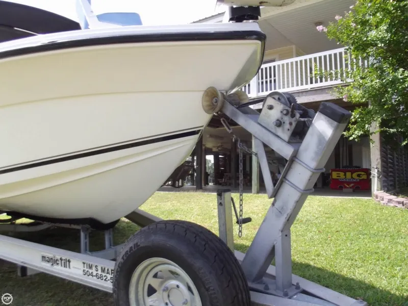 Slide: The Image of Angler 2200 Grande Bay 2001 - 9