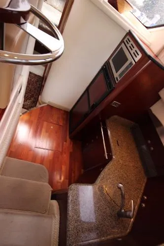 Slide: The Image of Sea Ray 44 Sedan Bridge 2006 - 8