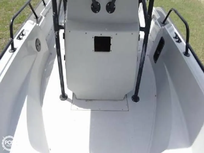 Slide: The Image of Boston Whaler 21 Justice 1999 - 11