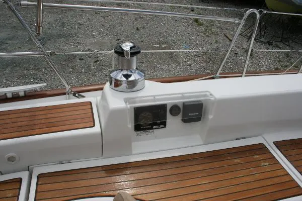 Slide: The Image of Beneteau 423 2006 - 4