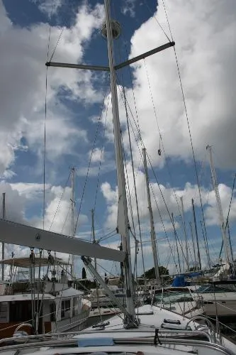Slide: The Image of Beneteau 423 2006 - 6
