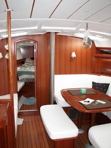 Slide: The Image of Beneteau 423 2006 - 8