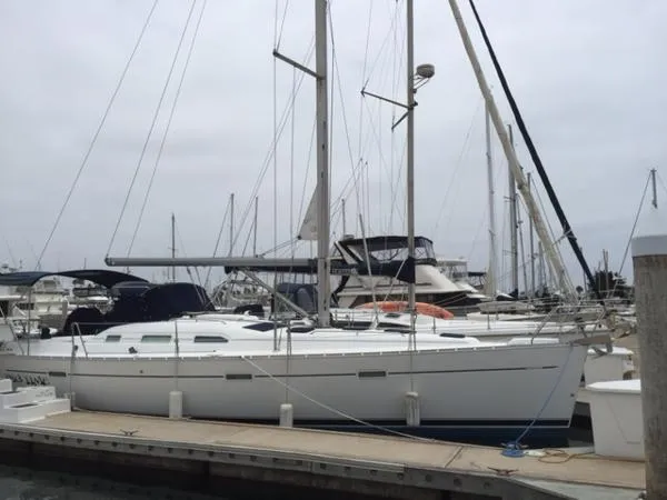 Slide: The Image of Beneteau 393 2004 - 11