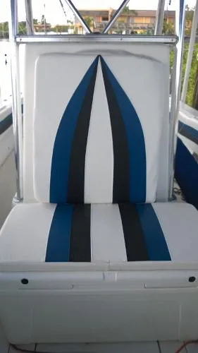 Slide: The Image of Contender 31 Center Console 1997 - 9