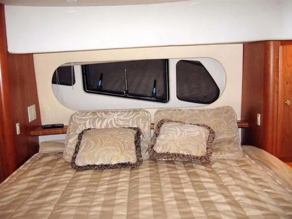 Slide: The Image of Silverton 39 Motor Yacht 2003 - 9
