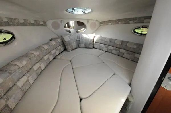 Slide: The Image of Crownline Boats 275 CCR 2005 - 1