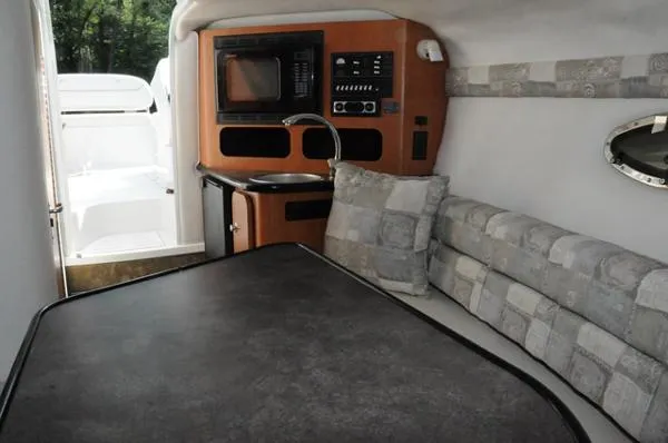 Slide: The Image of Crownline Boats 275 CCR 2005 - 3