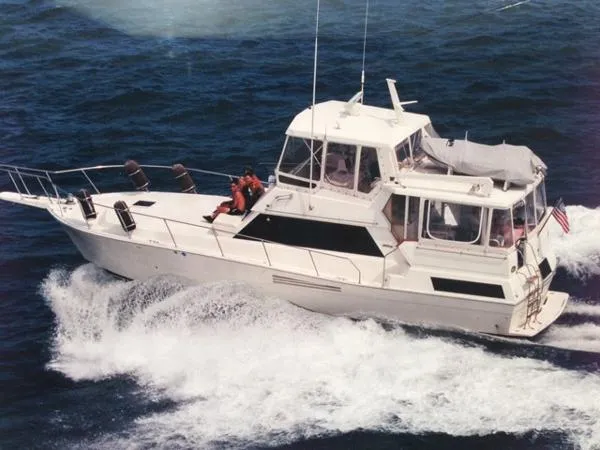 Slide: The Image of Viking Aft Cabin Motor Yacht 1990 - 0