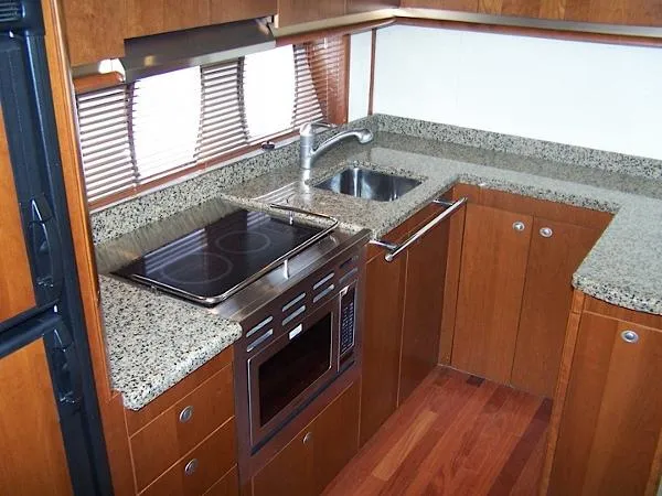 Slide: The Image of Sea Ray Sundancer 2006 - 9