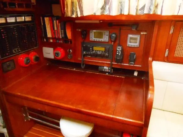 Slide: The Image of Antigua Upgraded CSY Hull 1989 - 10