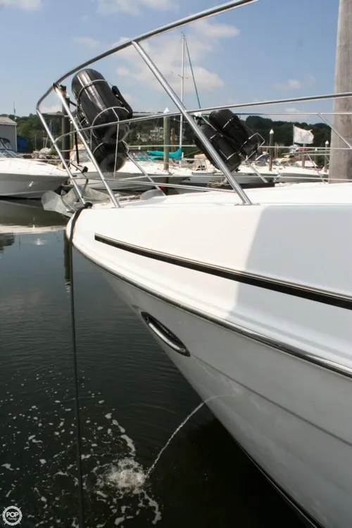Slide: The Image of Carver Yachts 396 2002 - 5