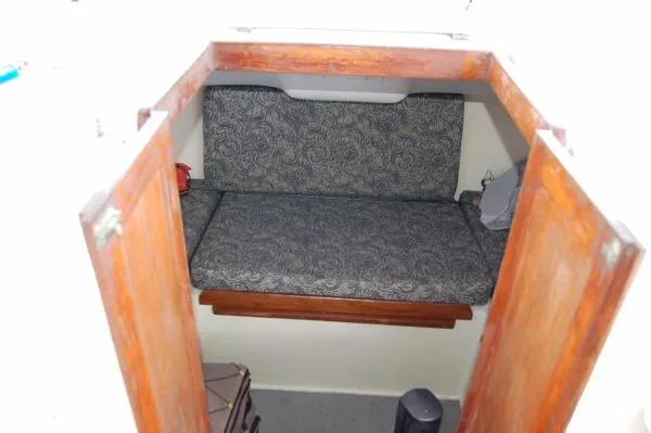 Slide: The Image of Albin 27 Family Cruiser 1988 - 6