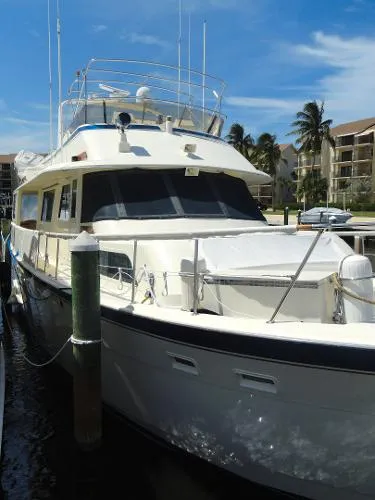 Slide: The Image of Hatteras 58 Wide Body Motor Yacht 1987 - 8