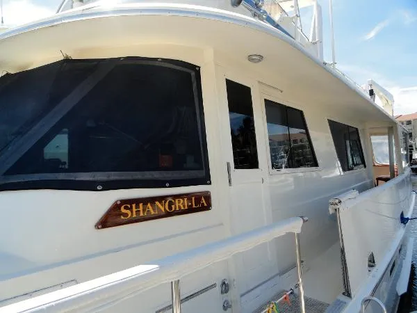 Slide: The Image of Hatteras 58 Wide Body Motor Yacht 1987 - 9