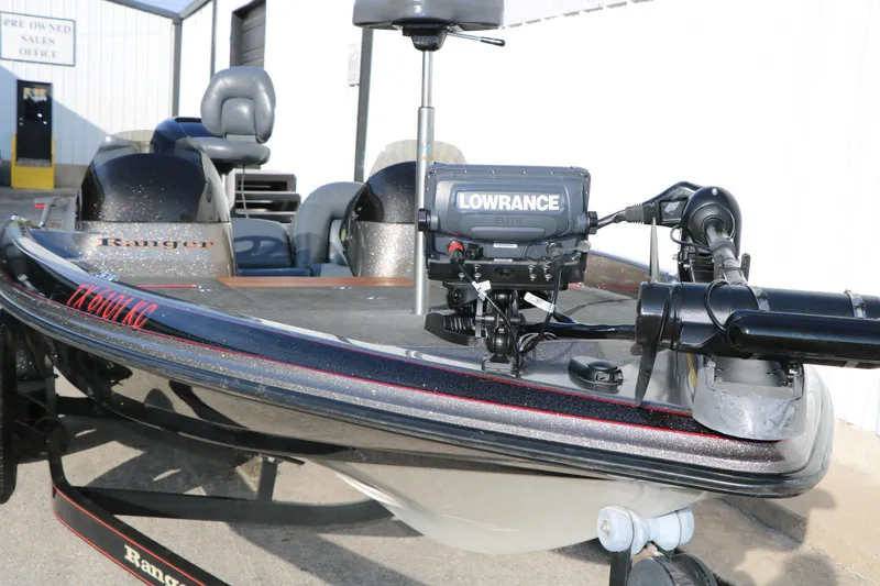 Slide: The Image of 2004 Ranger 185 VS boat with Lowrance Elite fish finder, parked near sales office. - 14