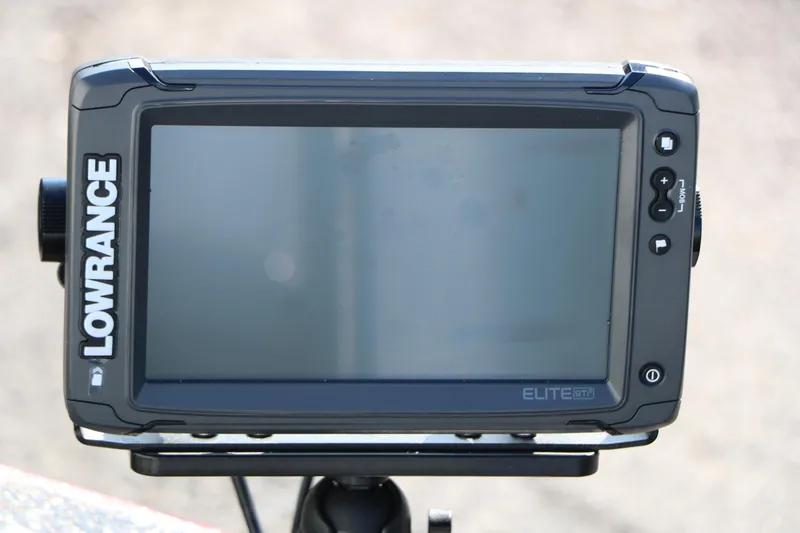 Slide: The Image of Lowrance Elite 9Ti fishfinder on 2004 Ranger 185 VS boat. - 26