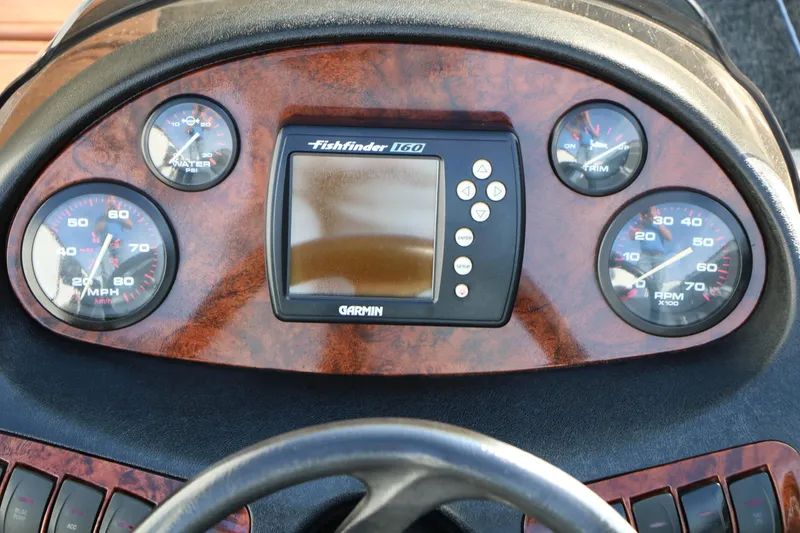 Slide: The Image of Dashboard of 2004 Ranger 185 VS boat with Garmin Fishfinder 160 and gauges. - 35