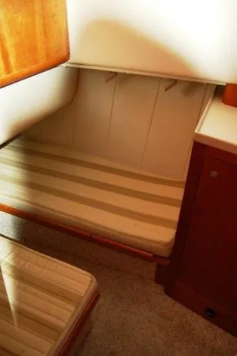 Slide: The Image of Mainship 390 Trawler 2003 - 10
