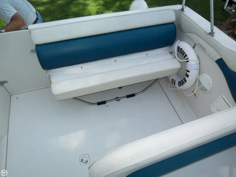 Slide: The Image of Regal 256 Commodore 1995 - 3