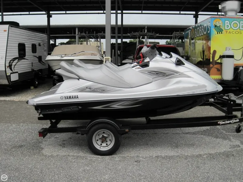 Slide: The Image of Yamaha VX Cruiser 2012 - 3