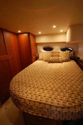 Slide: The Image of Silverton 35 Motor Yacht 2005 - 7