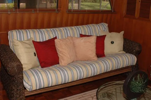 Slide: The Image of CHB/Hatteras 48 Motor Yacht 1985 - 6