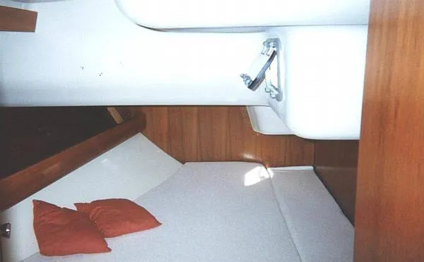Slide: The Image of Grand Soleil Cruising Cutter 1998 - 6