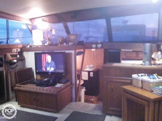 Slide: The Image of Viking 43 Double Cabin Hardtop 1980 - 5