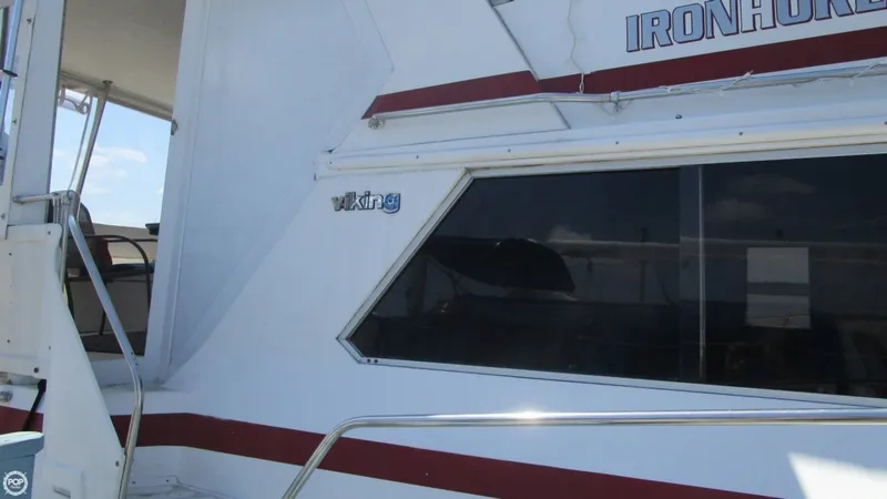 Slide: The Image of Viking 43 Double Cabin Hardtop 1980 - 7