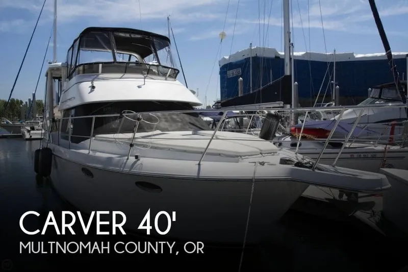 Slide: The Image of Carver Yachts 404 Cockpit Motor Yacht 1999 - 0