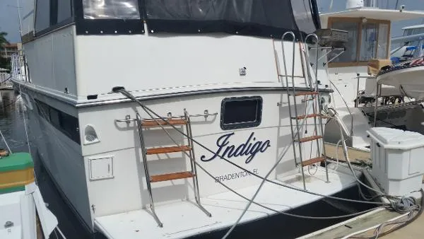 Slide: The Image of Californian 45' Motor Yacht 1990 - 6