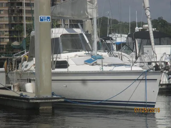 Slide: The Image of Hunter Passage 42 1991 - 3