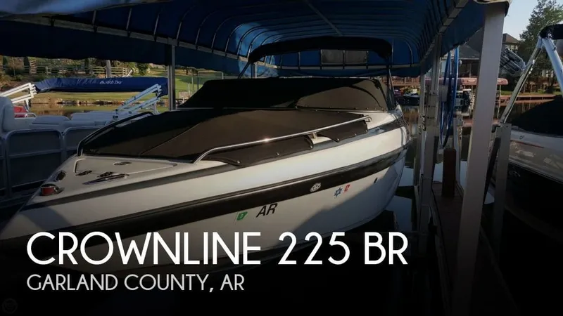 Slide: The Image of Crownline Boats 225 BR 2005 - 0